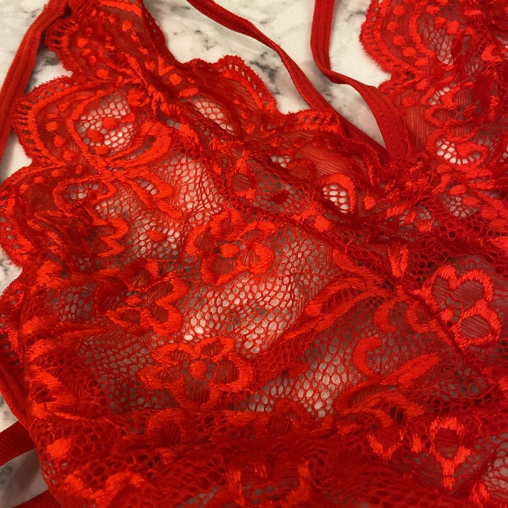 Red Lingerie - Picture 3 of 4